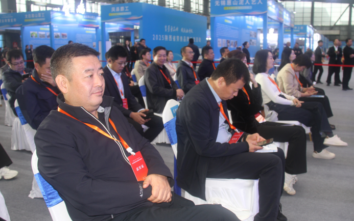 1760612919826229.jpg 10.jpg