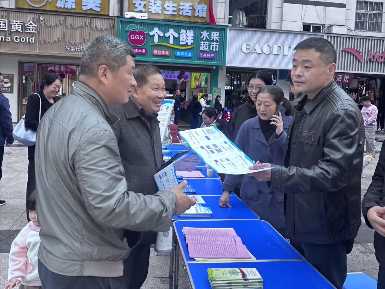 镇安中心1  19601c4aa0e2eaff70419c1f3fa85bb0_720.jpg